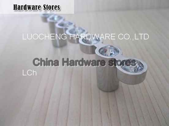 100PCS/ LOT 110MM CLEAR CRYSTAL HANDLE WITH ALUMINIUM ALLOY CHROME METAL PART 100PCS/ LOT 110MM CLEAR CRYSTAL HANDLE WITH ALUMINIUM ALLOY CHROME METAL PART