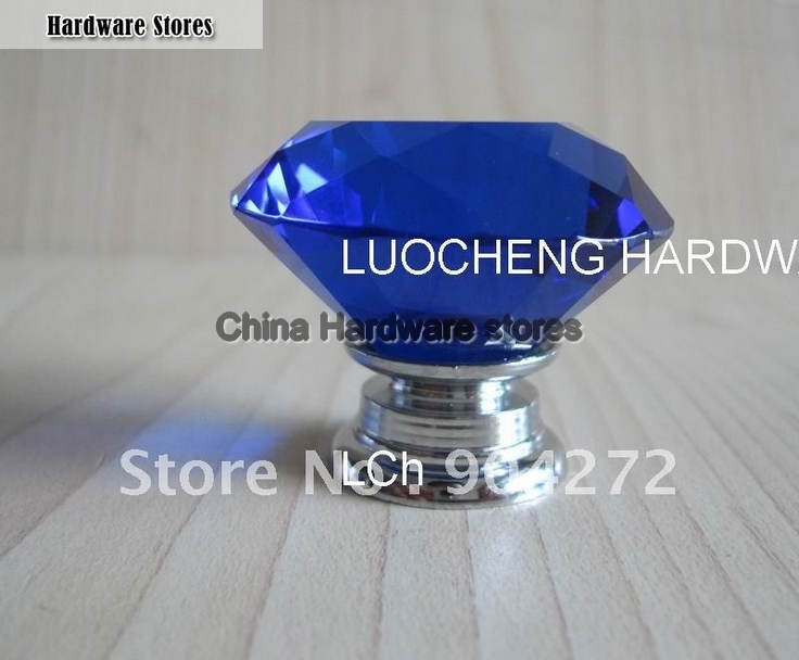 10PCS/LOT 40MM BLUE CUT CRYSTAL KNOBS ON A CHROME ZINC BASE 10PCS/LOT 40MM BLUE CUT CRYSTAL KNOBS ON A CHROME ZINC BASE