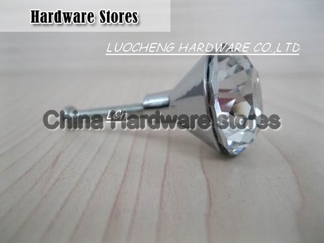 20 PCS/ LOT 30 MM SPARKLING CLEAR CRYSTAL KNOBS WITH ZINC CHORME SMALL BASE 20 PCS/ LOT 30 MM SPARKLING CLEAR CRYSTAL KNOBS WITH ZINC CHORME SMALL BASE
