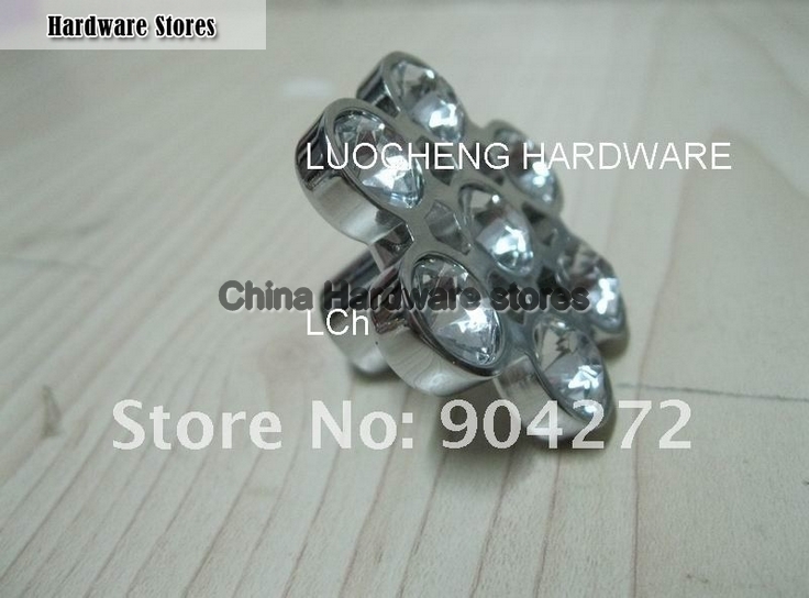 30PCS/ LOT FLOWER CLEAR CRYSTAL KNOBS WITH ALUMINIUM ALLOY CHROME METAL PART 30PCS/ LOT FLOWER CLEAR CRYSTAL KNOBS WITH ALUMINIUM ALLOY CHROME METAL PART