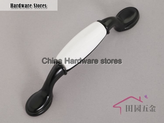 96mm country style Black & White Ceramic pull cabinet handle/ Pull handle C:96mm L:145mm 96mm country style Black & White Ceramic pull cabinet handle/ Pull handle C:96mm L:145mm