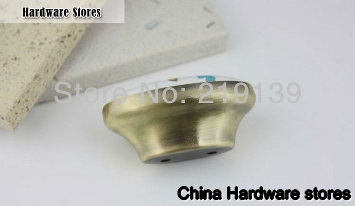Porcelain knob-8007