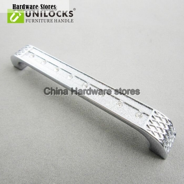 Classic Design!!! C.C.. 96 MM Clear Crystal Door Pull Handle With Zinc Alloy Chrome Metal Part Classic Design!!! C.C.. 96 MM Clear Crystal Door Pull Handle With Zinc Alloy Chrome Metal Part