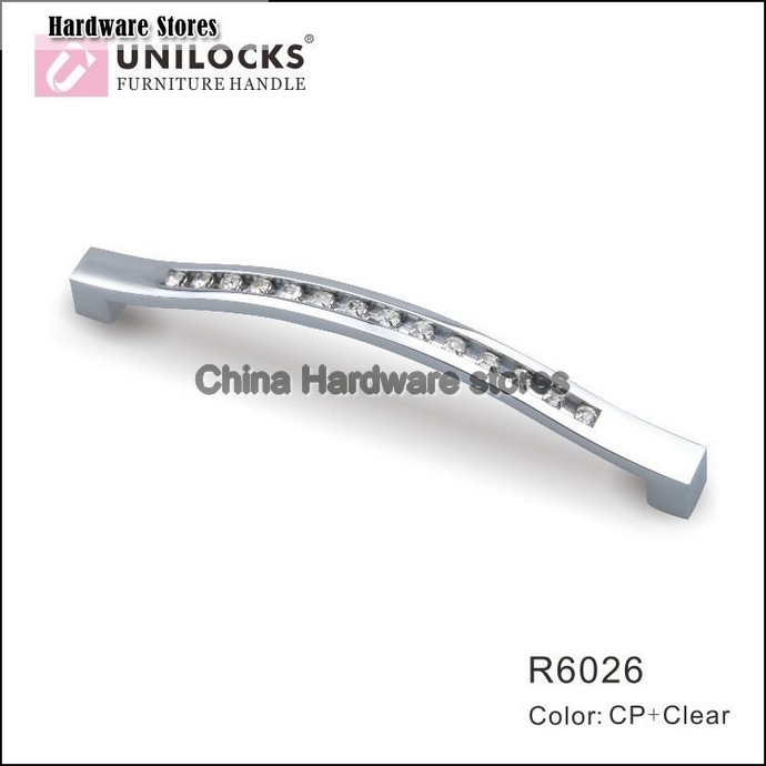 Clear Crystal Handle with Zinc Alloy Chrome Metal Part(C.C.. 160 MM L:168MM)) Clear Crystal Handle with Zinc Alloy Chrome Metal Part(C.C.. 160 MM L:168MM))