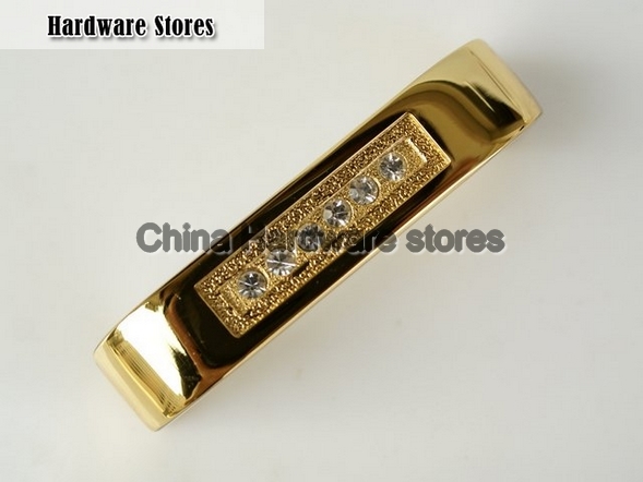 Gold metal Kitchen Cabinet /Clear Crystal Handle With Zinc Alloy 6318-64 C.C: 64mm, L:70mm Gold metal Kitchen Cabinet /Clear Crystal Handle With Zinc Alloy 6318-64 C.C: 64mm, L:70mm