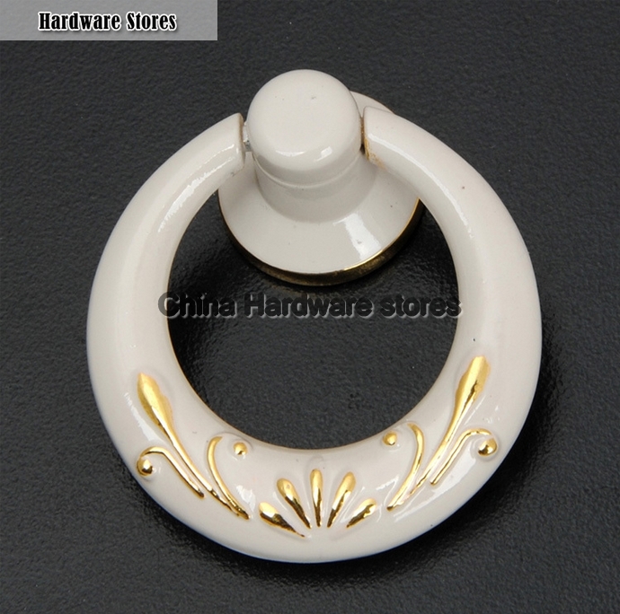 New Ivory White drawer knob, drawer pull, Dresser handle, Door pull, cupboard pull, 1030 New Ivory White drawer knob, drawer pull, Dresser handle, Door pull, cupboard pull, 1030