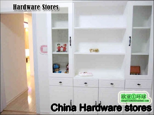 128mm Europen cabinet hardware /cabinet handle/ kitchen cabinet handle , black pull handle  C:128mm L:140mm