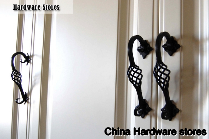 128mm Europen cabinet hardware /cabinet handle/ kitchen cabinet handle , black pull handle C:128mm L:171mm