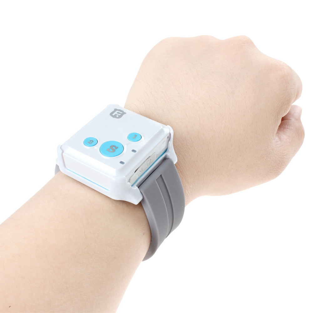 portable rf-v16 real-time gps tracker mini & sos communicator for kids child elderly personal gsm / gprs / gps tracking device