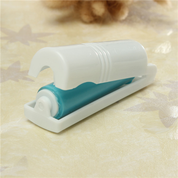 reusable portable travel washable lint hair dust folding remover cloth sticky roller brush foldaway