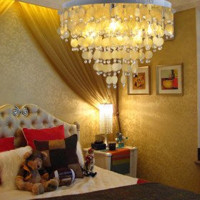 new chrome finish yellow shell + crystal pendant chandelier with 7 lights (k9 crystal) new chrome finish yellow shell + crystal pendant chandelier with 7 lights (k9 crystal)