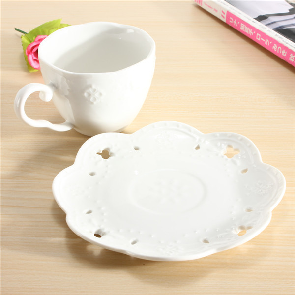 2015 new arrival japanese ceramic coffee cup + coaster and saucer suit butterfly relief coffee cup