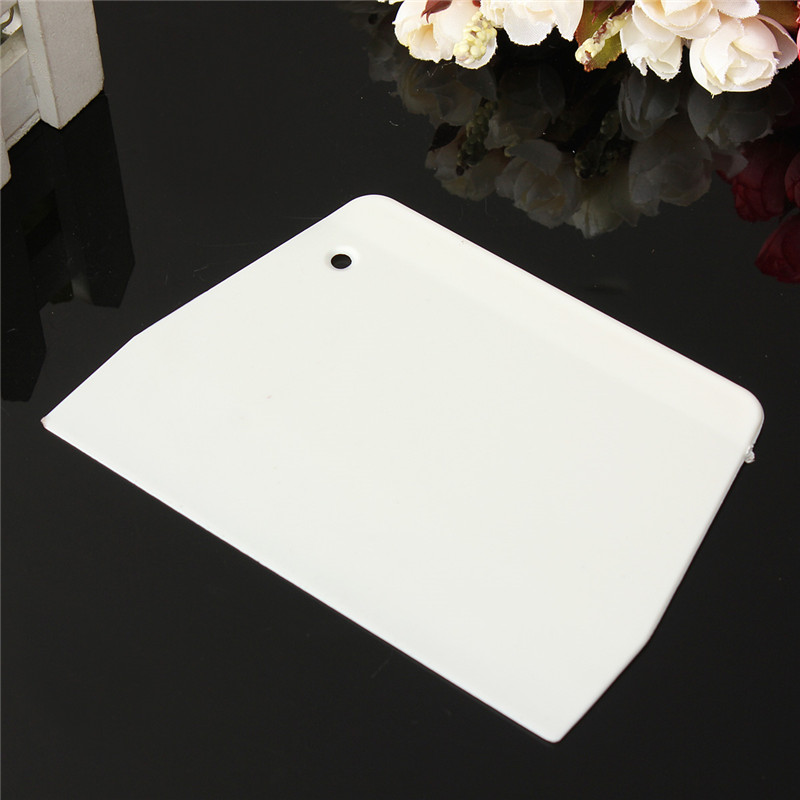 2015 new arrival top selling durable butter dough cutter baking tools multifuction plastic scraper baking boards kitchen tool