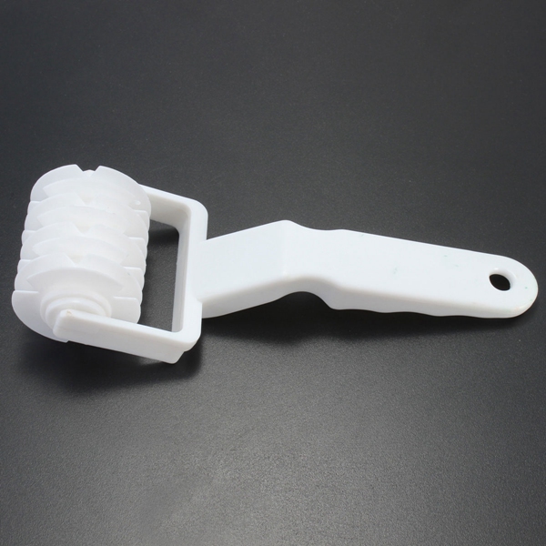 brand new baking tool small plastic cookie pie pizza dough bread pastry lattice roller cutter kitchen