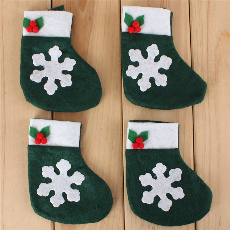 !! new stylish 4pcs christmas snowflake stockings silverware cutlery dinner party table decor christmas gifts bag